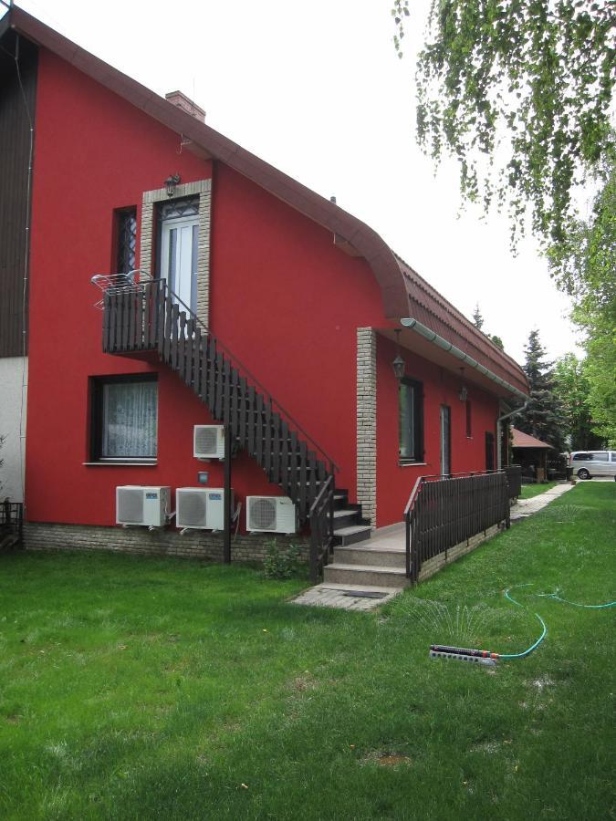 Zrinyi Haz Appartement Szántód Buitenkant foto